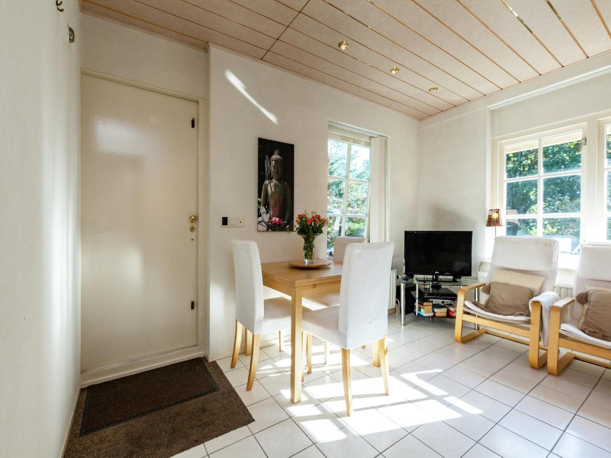 Quaint Apartment In Oostkapelle Zealand With Terrace Eksteriør bilde