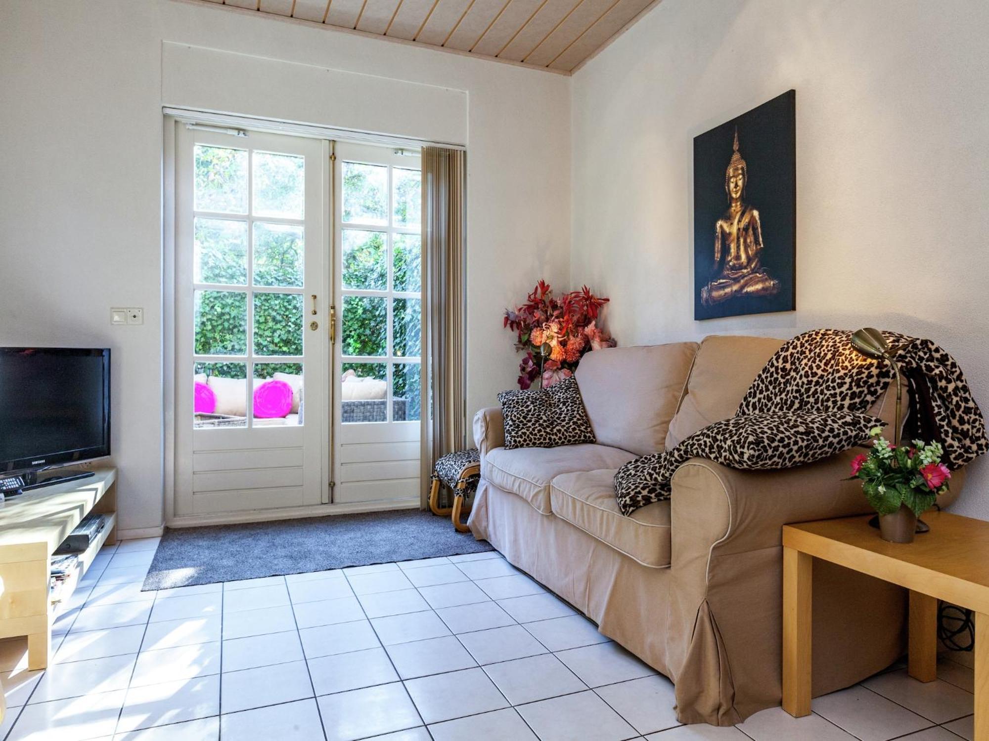 Quaint Apartment In Oostkapelle Zealand With Terrace Eksteriør bilde